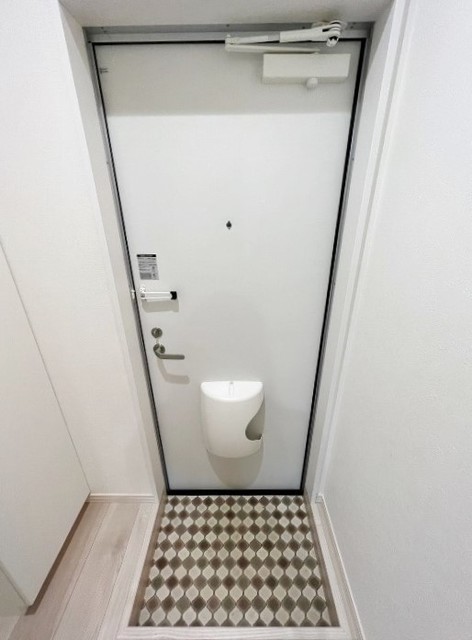 玄関　同仕様タイプ