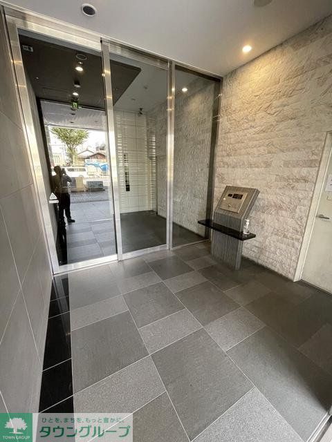 ロビー　バルコニー