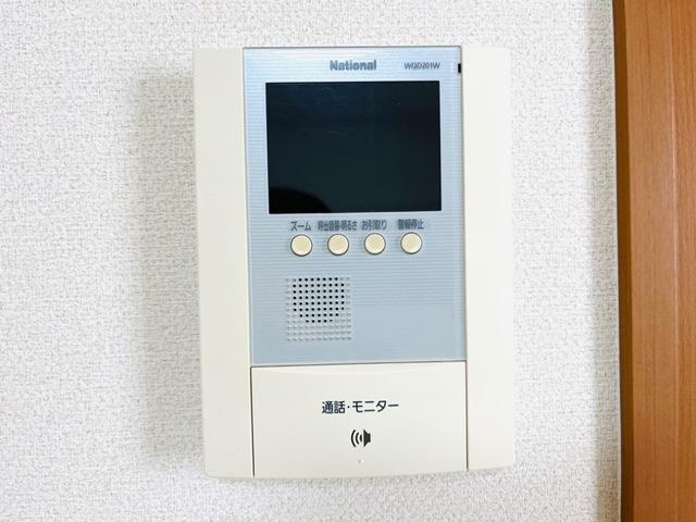 セキュリティ　モニター付きインターホン