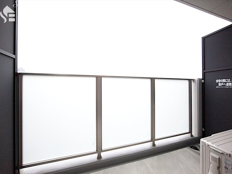 バルコニー　バルコニー