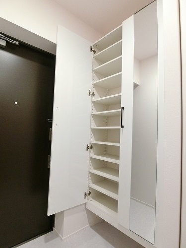 収納　※写真は同タイプの部屋です。現況を優先します。