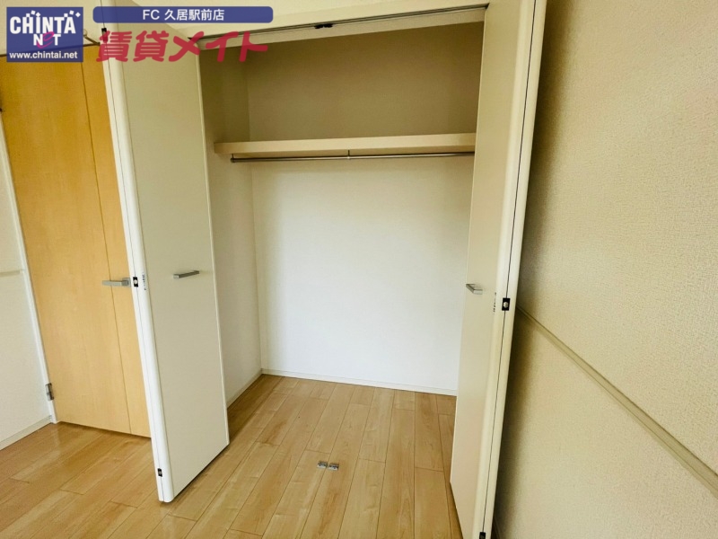 収納　同型部屋写真です。