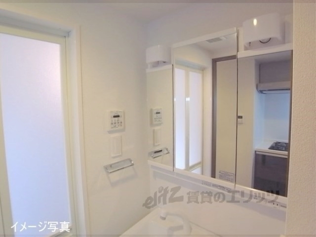 洗面設備　独立洗面台