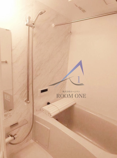 バス・シャワールーム　お風呂です。