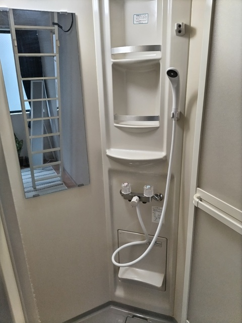 バス・シャワールーム　シャワールーム