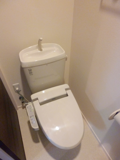 トイレ　★ウォシュレット付き★