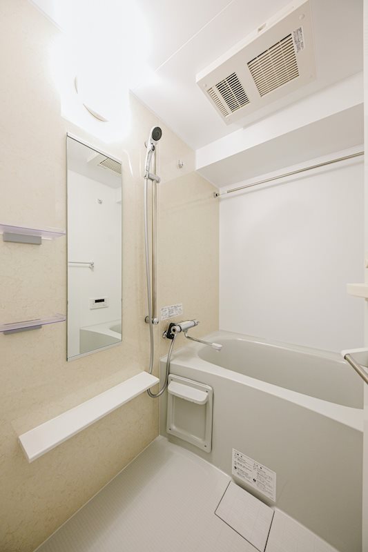 バス・シャワールーム