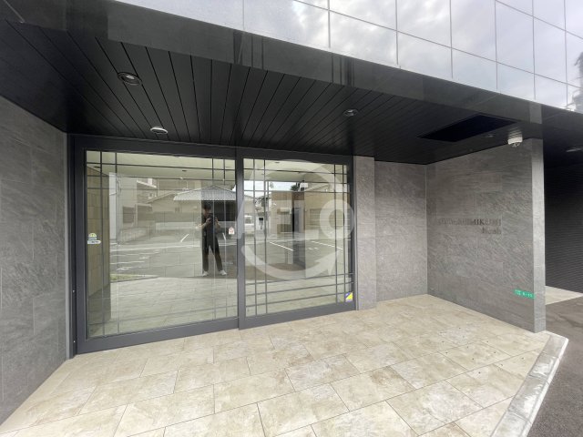 エントランス　東三国Noah　エントランス