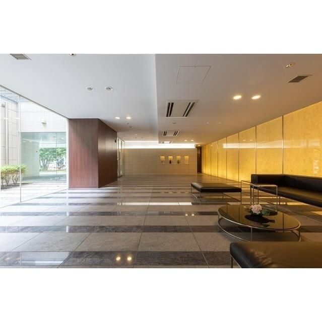 ロビー　エントランス