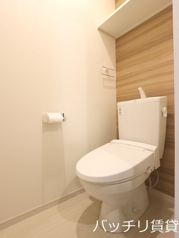 トイレ　画像はイメージの為、色や間取りが若干異なりますが、現況を優先