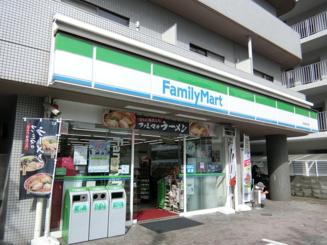 コンビニ　ファミリーマート米田総持寺店（コンビニ）まで253m