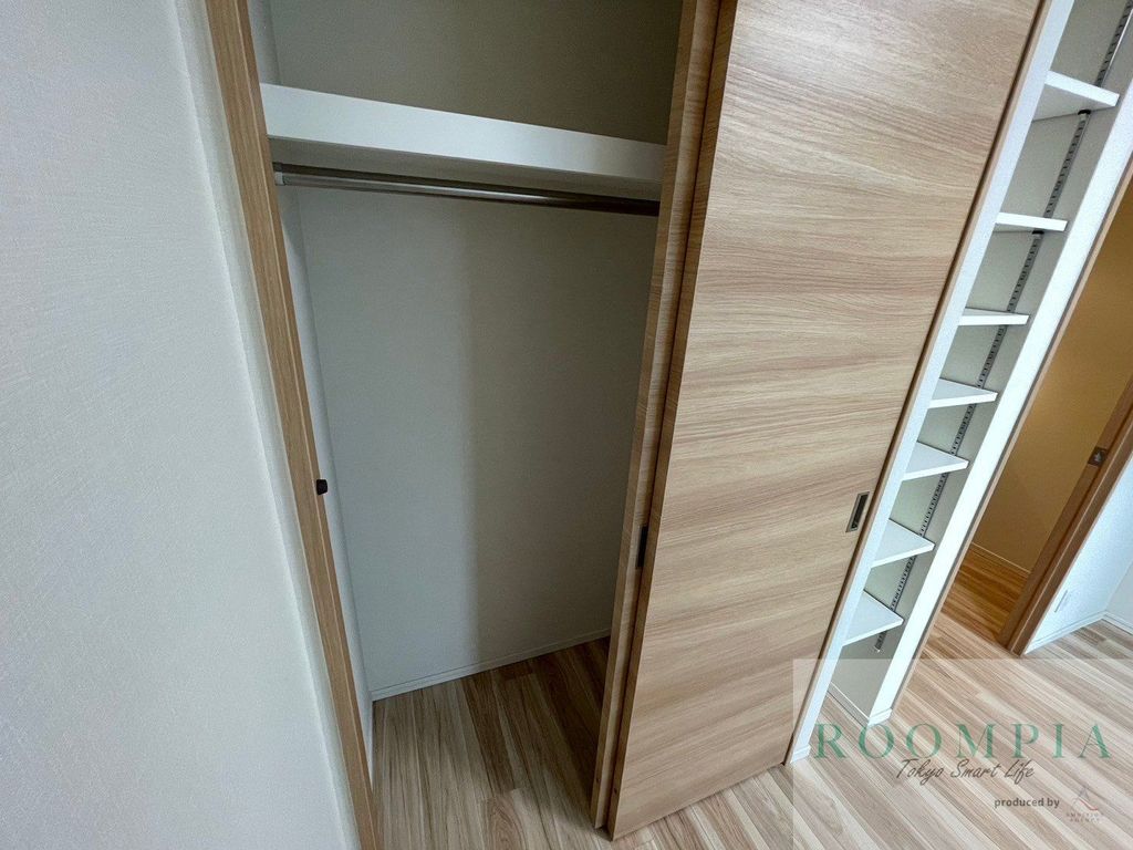 収納　※同タイプの別のお部屋です。