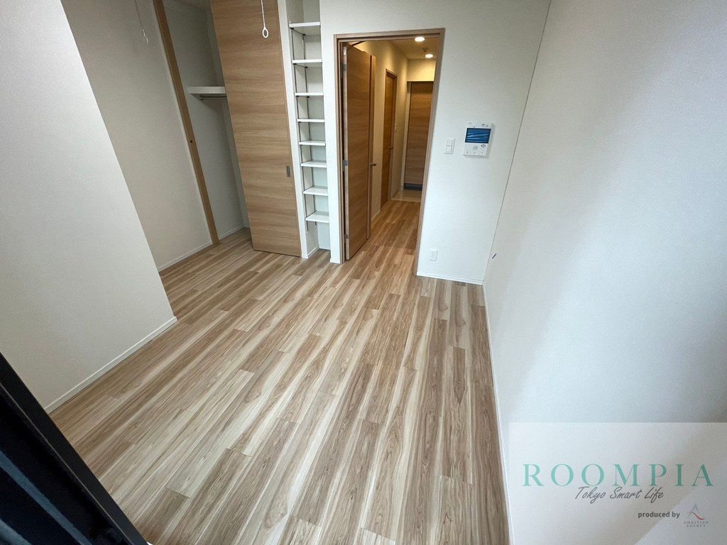 居室・リビング　※同タイプの別のお部屋です。