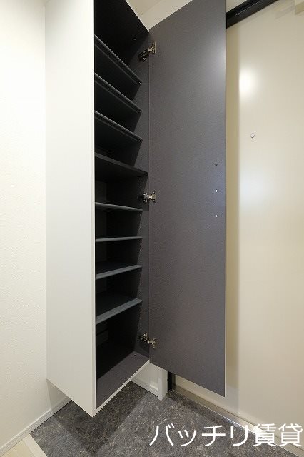 その他　同シリーズの写真のため現状優先