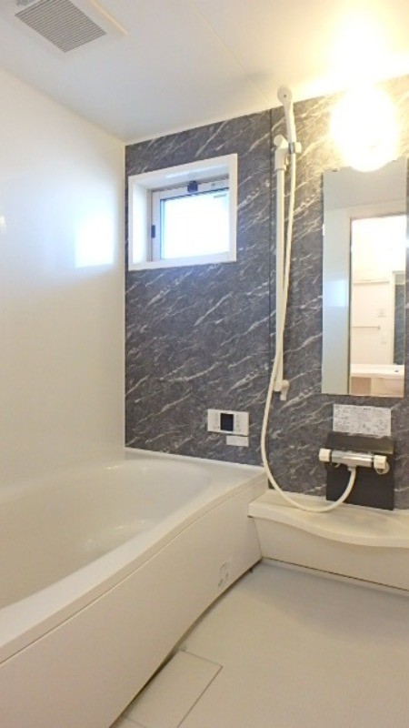 バス・シャワールーム　図面と現状に相違がある場合には現状を優先