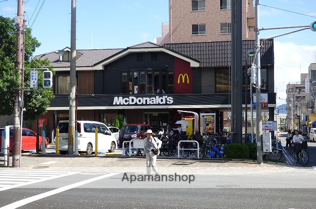 飲食店　マクドナルド北巽店（飲食店）まで72m