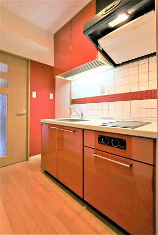 キッチン　システムキッチンで料理の腕も上がりそう