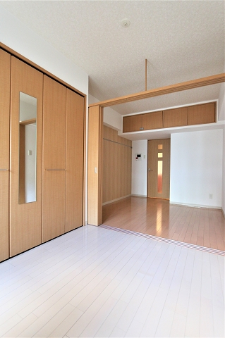 その他部屋・スペース　奥行きのある室内で寝室にぴったり