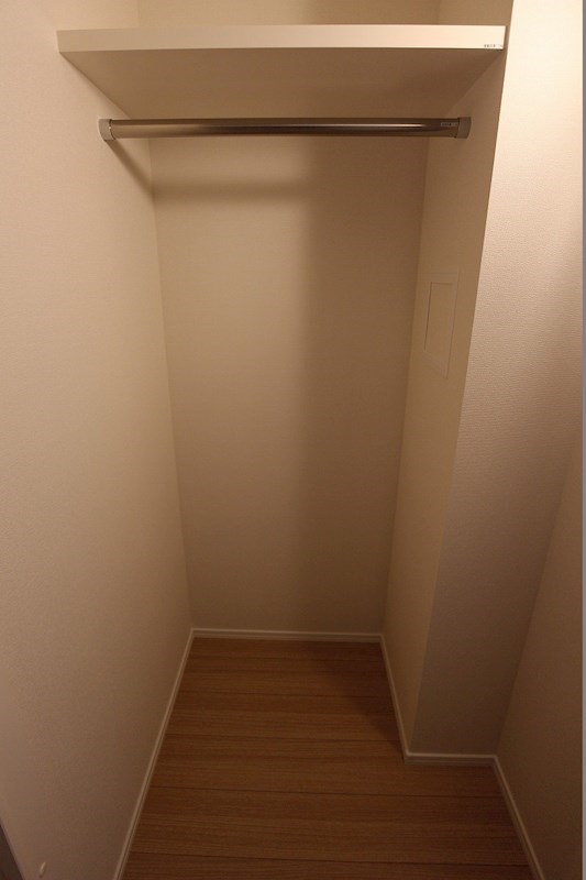 収納　大容量のウォークインクローゼットです。