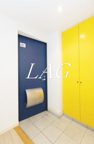 玄関　玄関です。