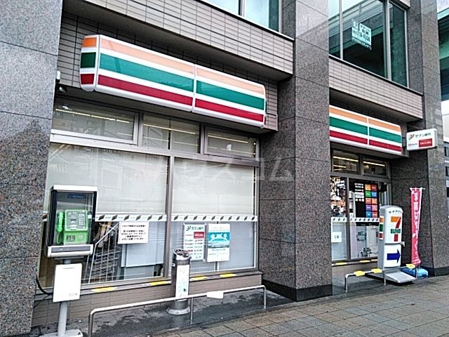 コンビニ　セブン-イレブン名古屋浄心店（コンビニ）まで107m
