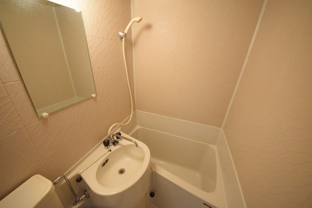 バス・シャワールーム　お風呂