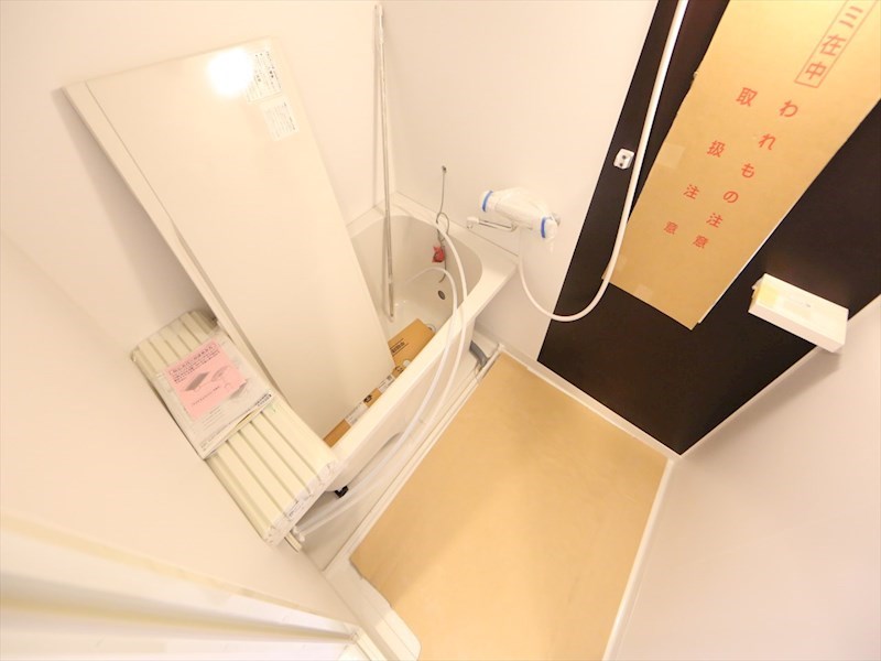 バス・シャワールーム　浴室暖房乾燥機付　追い焚き・オートバス機能付お風呂