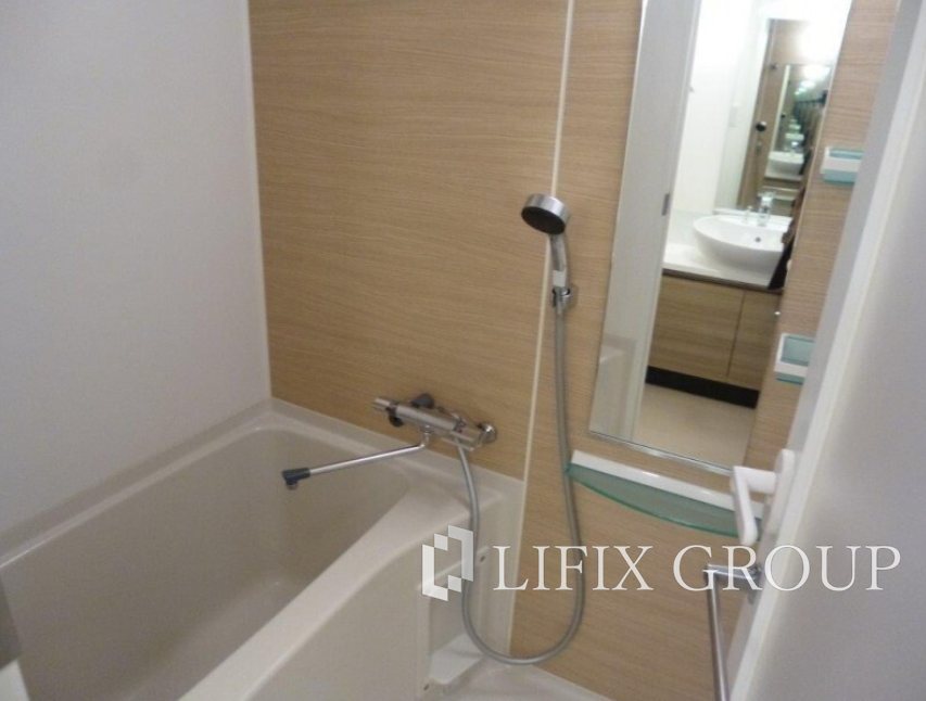 バス・シャワールーム　風呂