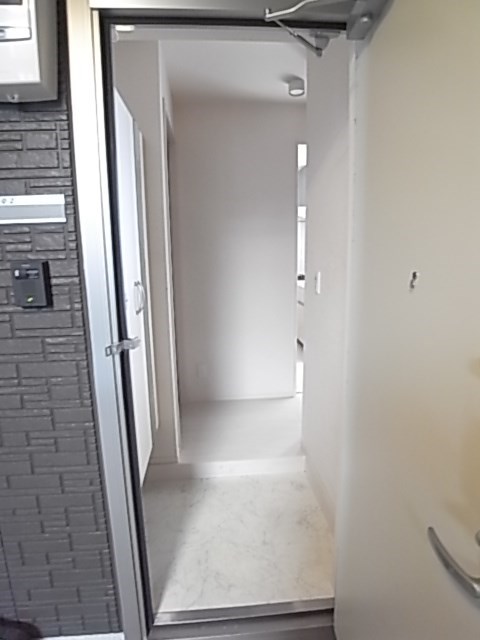 玄関　収納もある玄関です