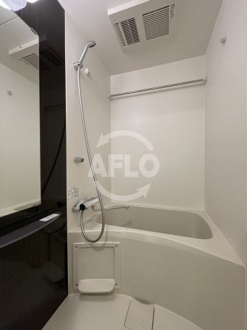 バス・シャワールーム　サムティ大正リバーライズ　風呂