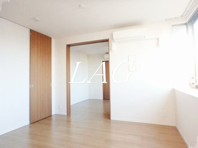 居室・リビング　洋室のお部屋です。