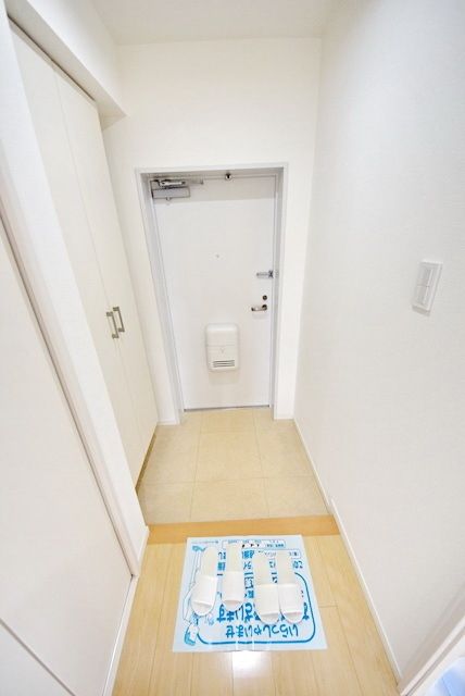 玄関　★リノべーション物件!!室内きれい♪