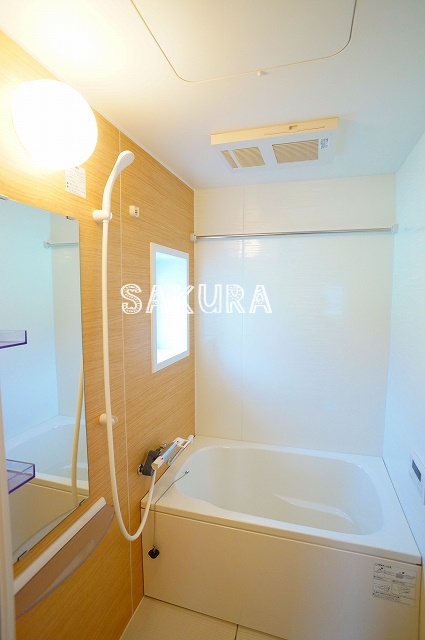 バス・シャワールーム　日々の疲れを癒すお風呂です♪