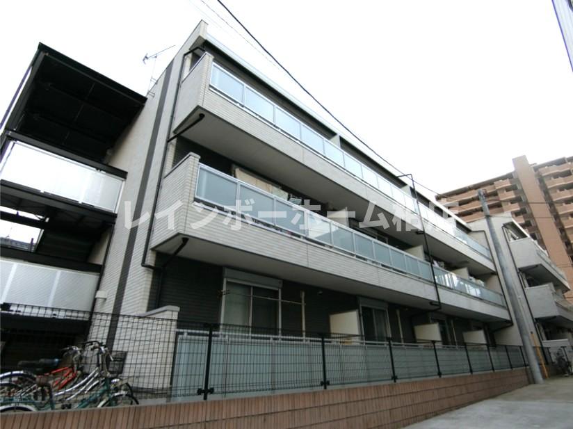 建物外観　外観は落ち着いています