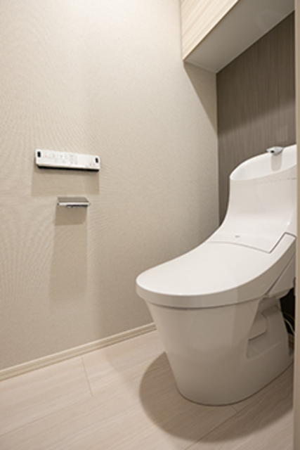 トイレ　※写真は同タイプ住戸です。