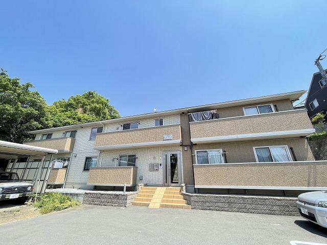 建物外観　ペットOK！ワンちゃんと一緒に暮らせるアパート☆小田急多摩線