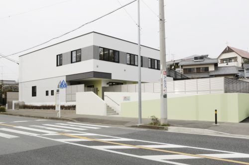 幼稚園・保育園　アイン栗平保育園（幼稚園・保育園）まで439m