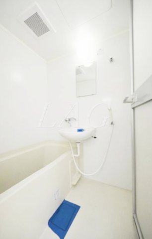 バス・シャワールーム　お風呂です。