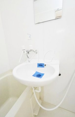 洗面設備　洗面台です。