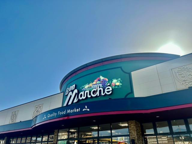 スーパー　ボンマルシェ英賀保店（スーパー）まで1336m