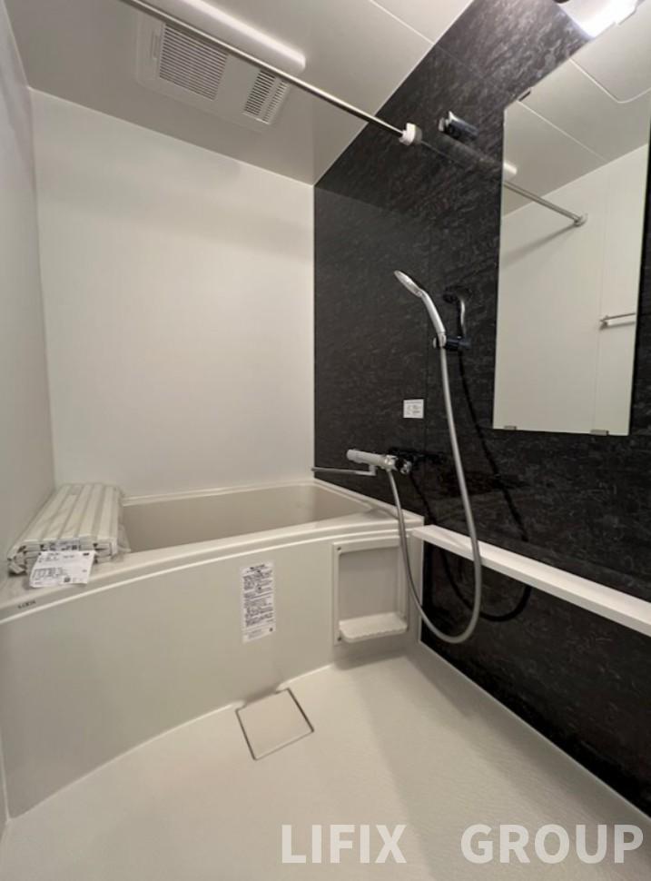 バス・シャワールーム　風呂