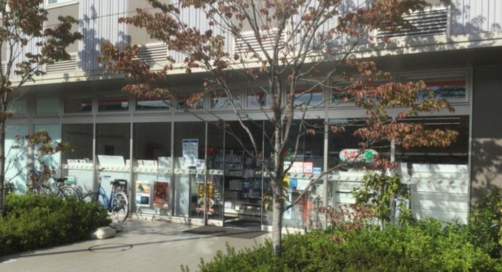 コンビニ　セブンイレブン蓮田駅西口店（コンビニ）まで630m