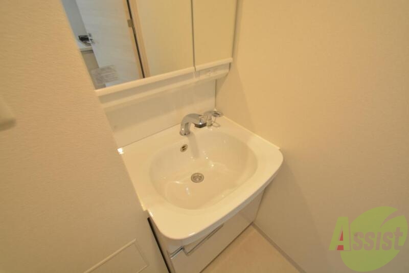 洗面設備　もちろん独立洗面台ですよ。