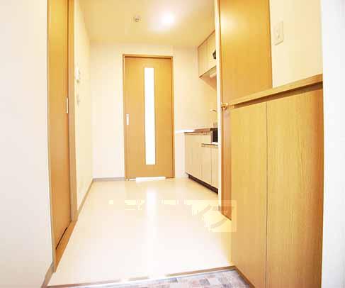 玄関　シューズボックス付きで玄関もすっきり