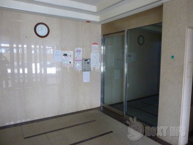 エントランス　ルイーネ調布