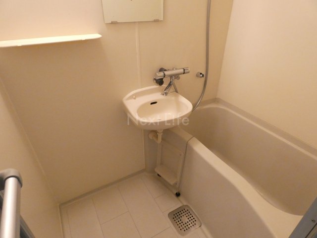 バス・シャワールーム　ルイーネ調布