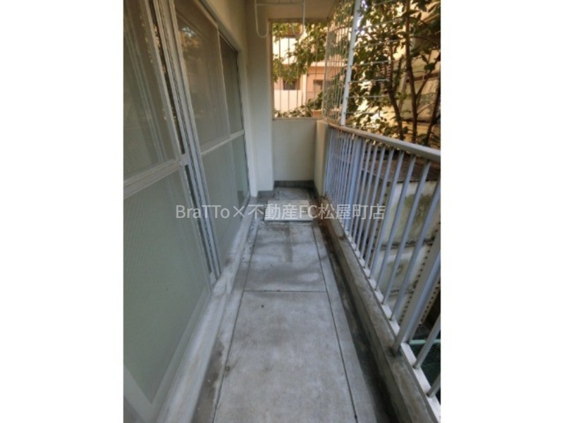 バルコニー　バルコニー