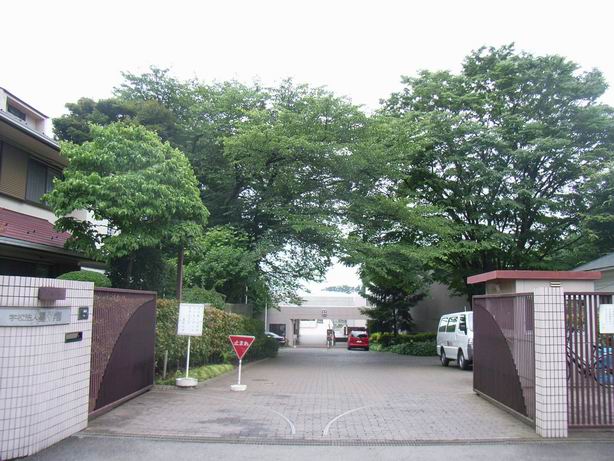 大学・短大　嘉悦大学（大学・短大）まで322m