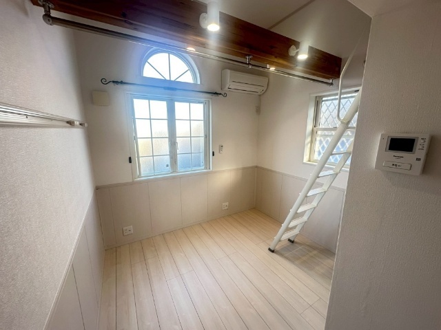 居室・リビング　別部屋参考写真