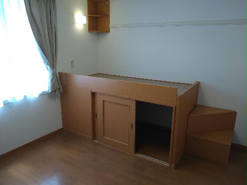 その他　ベッド型収納